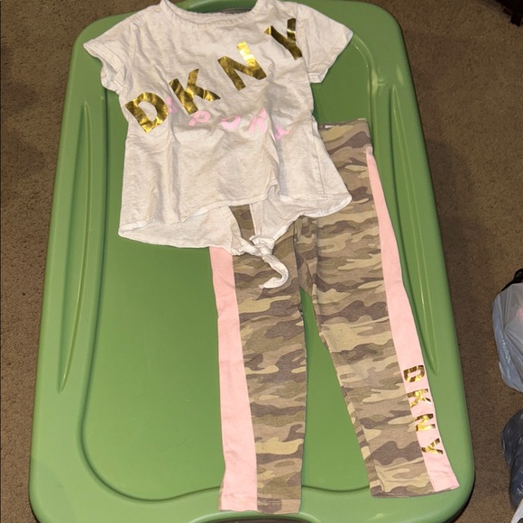 Assorted Athletic Apparel Bundle lot set DKNY champion Nike under armour set 10 - Picture 4 of 8